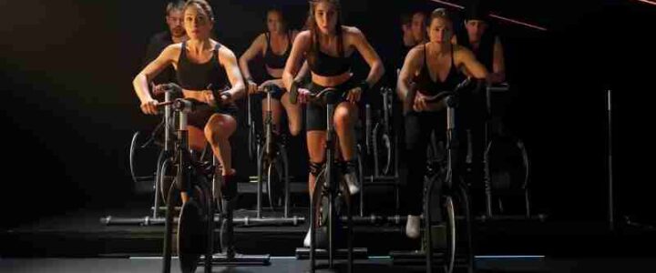 🇲🇽 INDOOR CYCLING FIESTA🇲🇽

💃 We all have come to learn that the Spanish are leaders in indoor cycling.  When one travels to Mexico we see "state of the art studios" and world leaders in spinning - Digital concept art for illustrative purpose, tags: je aan - Monok