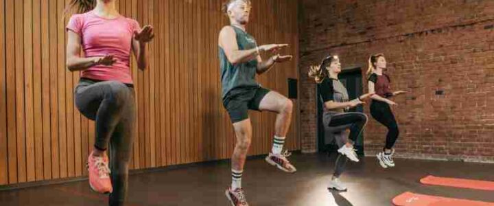 Hoe gemeenschap motivatie en fitnesssucces vormt